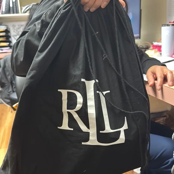 Ralph Lauren Tan Leather Shoulder Bag with Slouchy Design - Picture 5 of 5